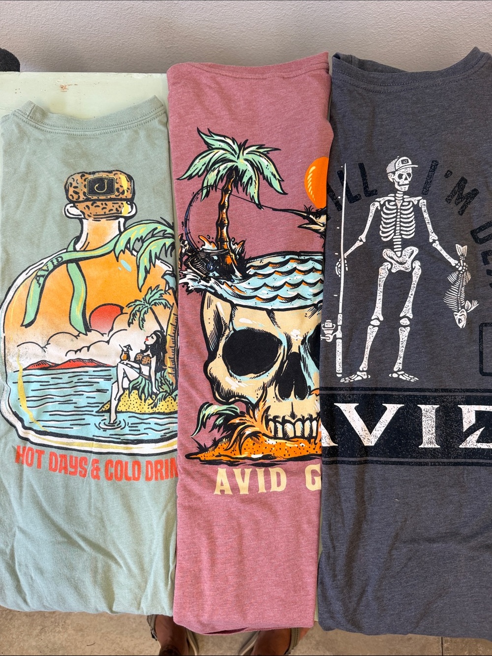 AVID - 3 Pack Graphic Skull & Tropical Tee — Pink, Teal, Charcoal